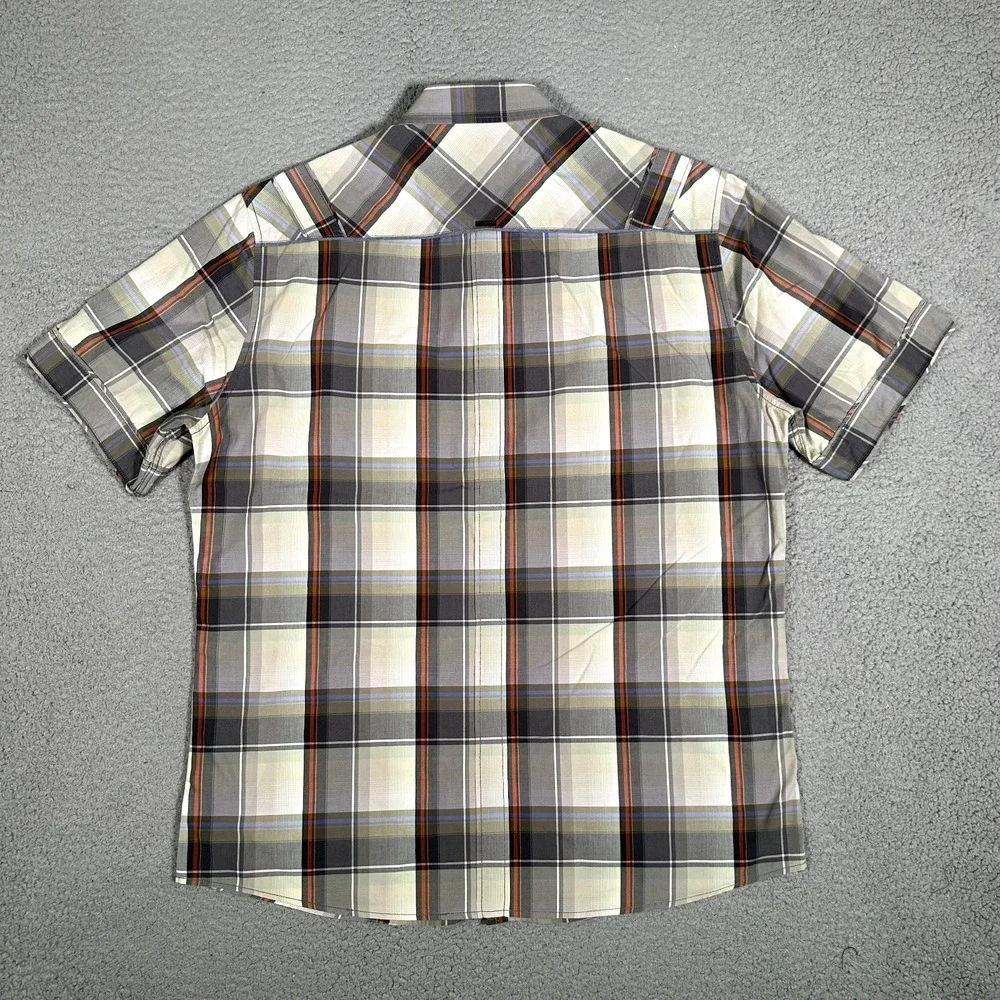7 Diamonds Shirt Mens XL Plaid Casual Preppy Button Up Double Pocket Logo Cotton